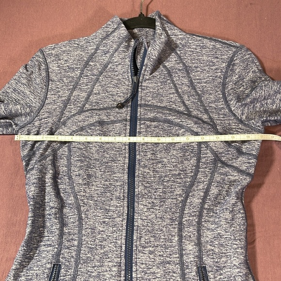 Lululemon Define Jacket *Rulu - size 8 - in Heathered Hero Blue - Picture 4 of 6